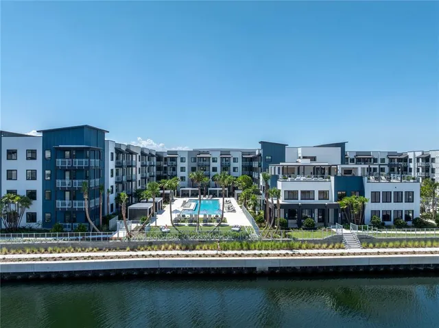 $1,970 | 5127 West Tyson Avenue, Unit S1, Tampa, FL 33616