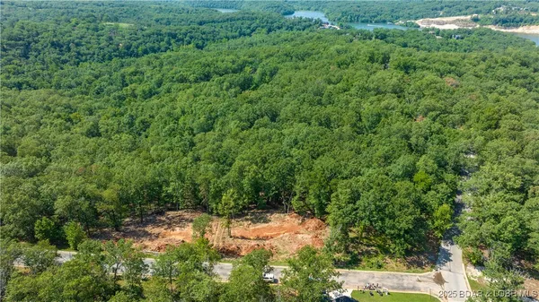 $66,700 | Lot 36-37 Chippewa Place, Linn Creek, MO 65052
