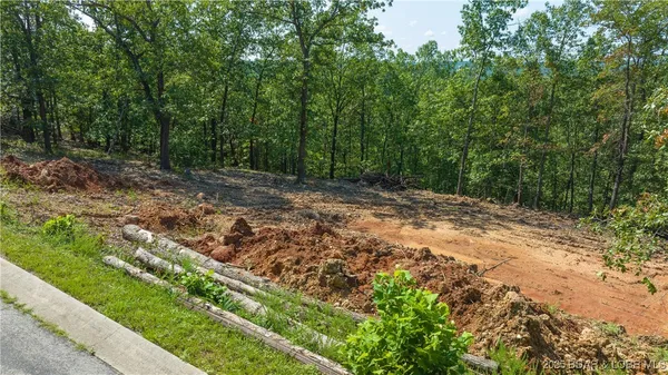 $66,700 | Lot 36-37 Chippewa Place, Linn Creek, MO 65052