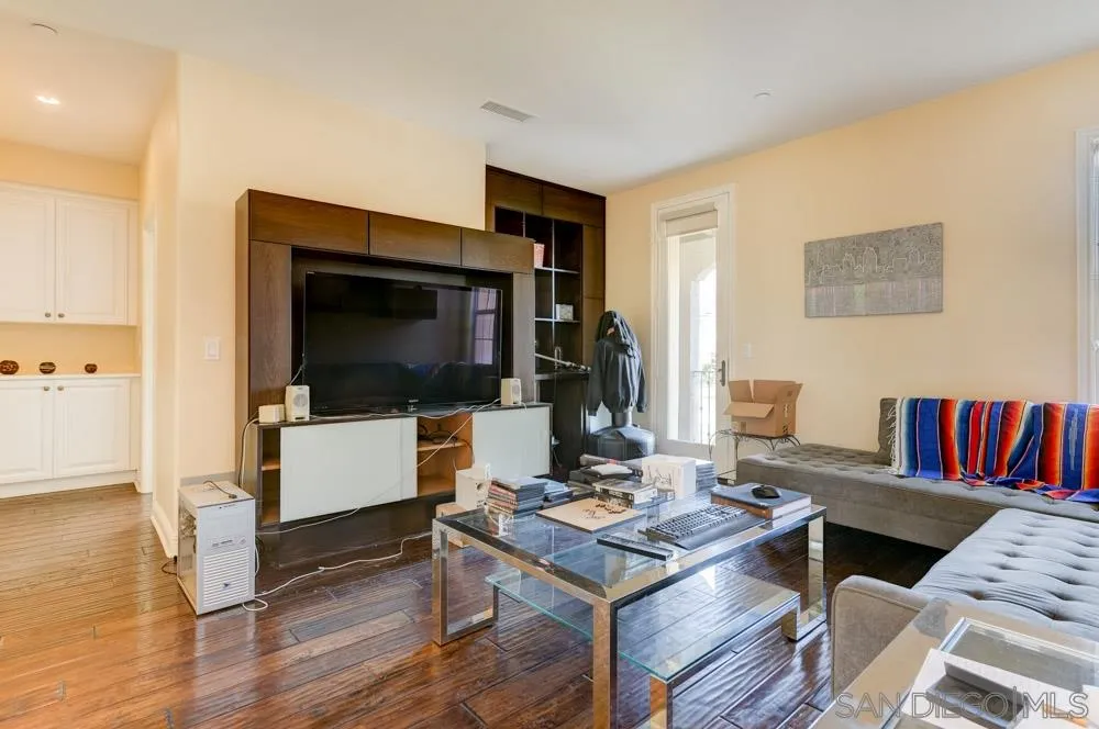 2936 Ranch Gate Road Chula Vista, CA 91914 - Photo 19 of 32 a living room with furniture and a flat screen tv