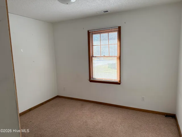 $1,295 | 137 Florida Park Road, Newport, NC 28570