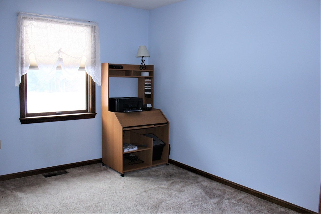 86 W Road Northfield, MA 01360 - Photo 15 of 30 Gallery Image 15