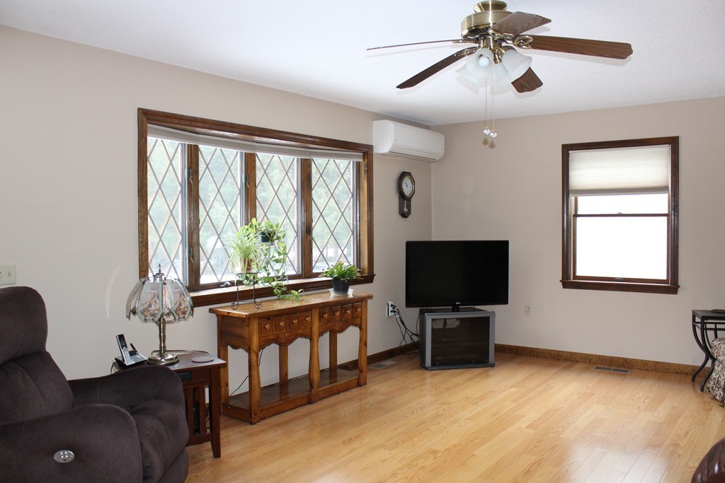 86 W Road Northfield, MA 01360 - Photo 7 of 30 Gallery Image 7