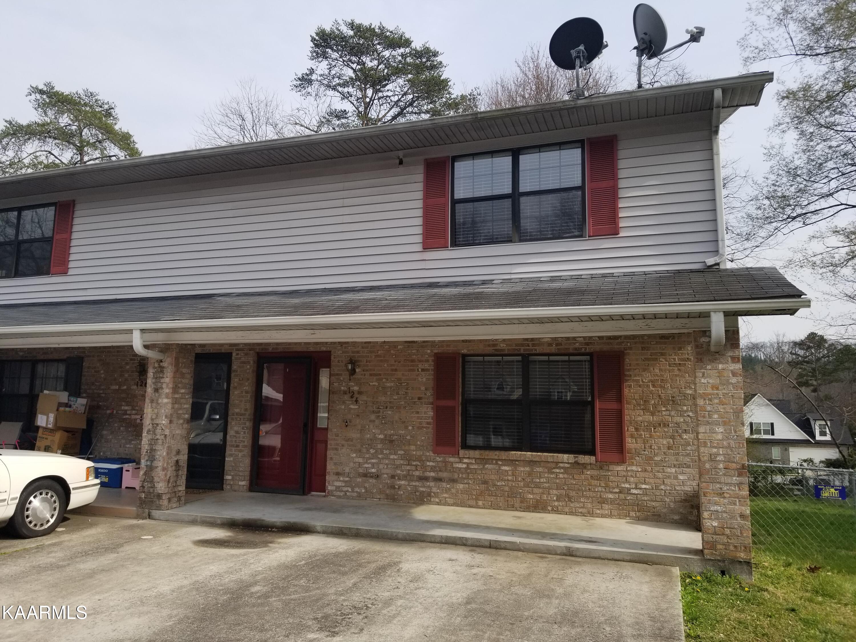 124 High Point Lane Oak Ridge, TN 37830 - Photo 1 of 19 20220321_170215