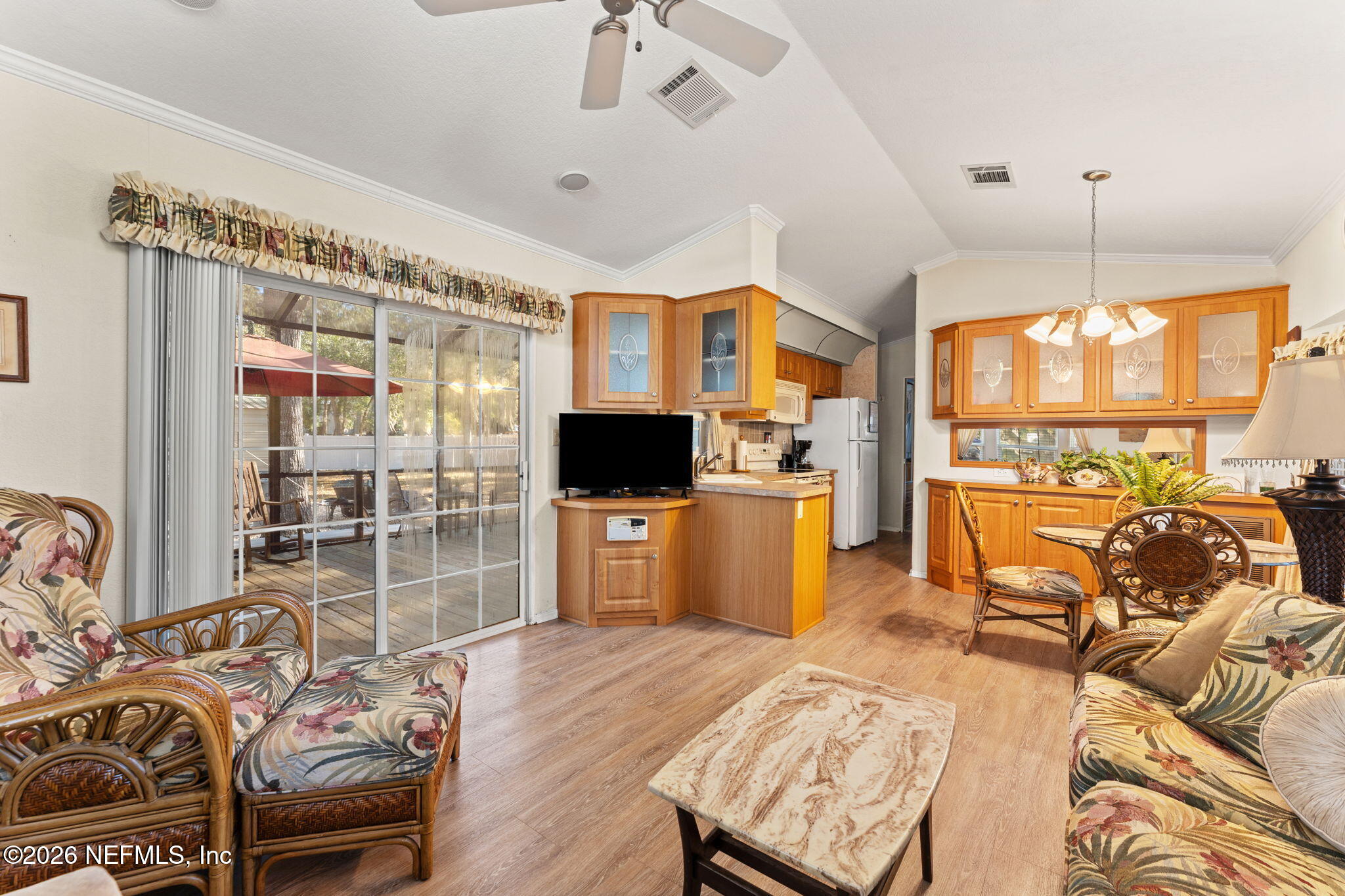 14195 Northeast 252nd Ct Road, Unit 109 Salt Springs, FL 32134 - Photo 10 of 29 living space 2