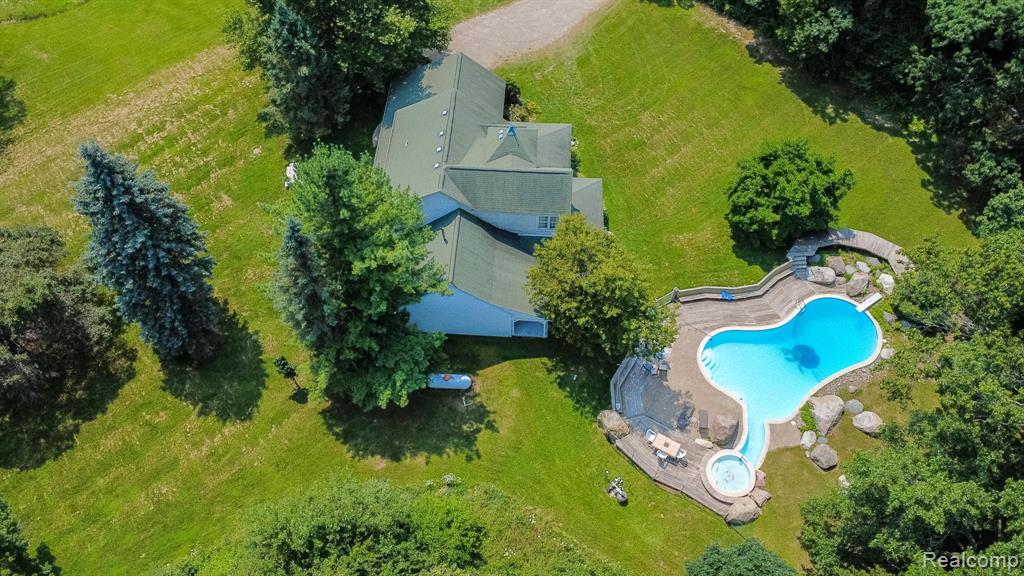 2394 Delano Road Oxford, MI 48371 - Photo 60 of 68