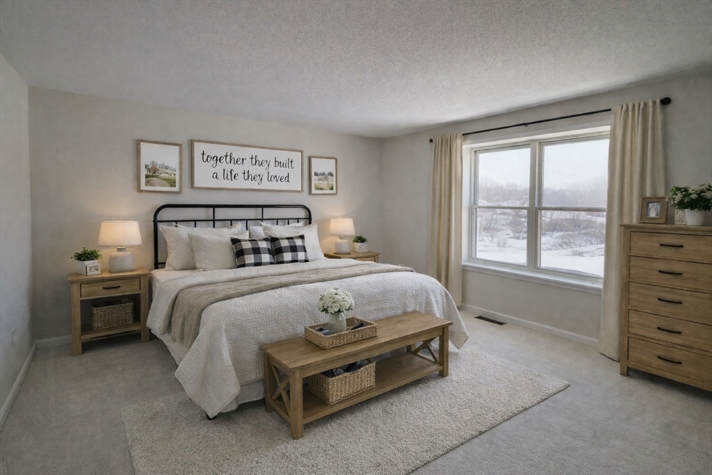 107 Franklin St Extension, Unit 4 Derry, NH 03038 - Photo 18 of 34