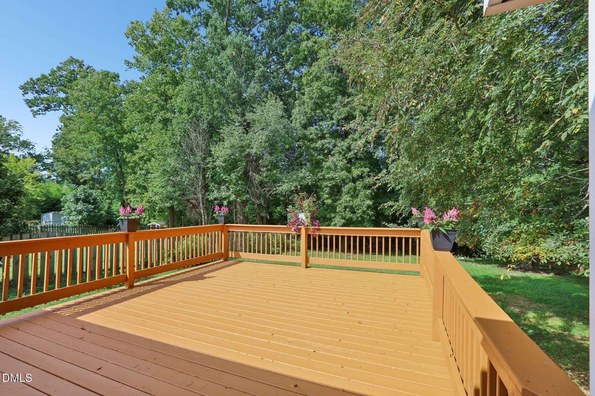 1121 Marlborough Road Raleigh, NC 27610 - Photo 21 of 27 20-web-or-mls-Marlborough Rd-S1009-020