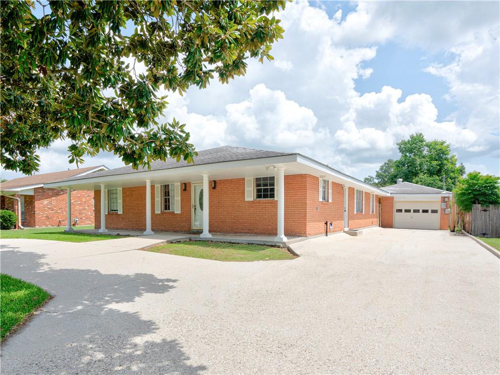 121 Rho Street Belle Chasse, LA 70037 - Photo 2 of 20 Gallery Image 2