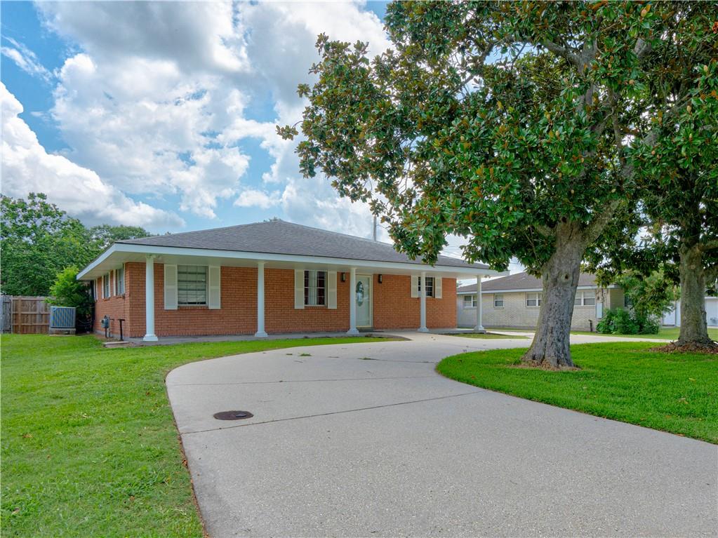 121 Rho Street Belle Chasse, LA 70037 - Photo 3 of 20 Gallery Image 3
