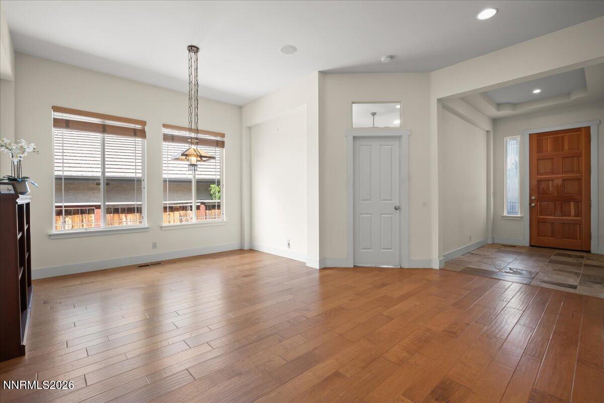 5020 Fall Colors Court Reno, NV 89519 - Photo 8 of 55 16-A7408596