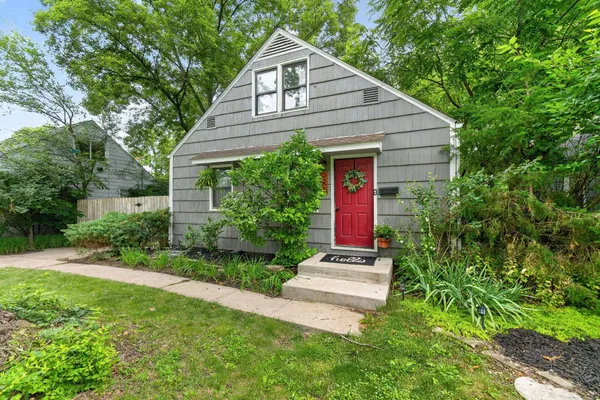 $350,000 | 5698 Indianola Avenue, Worthington, OH 43085