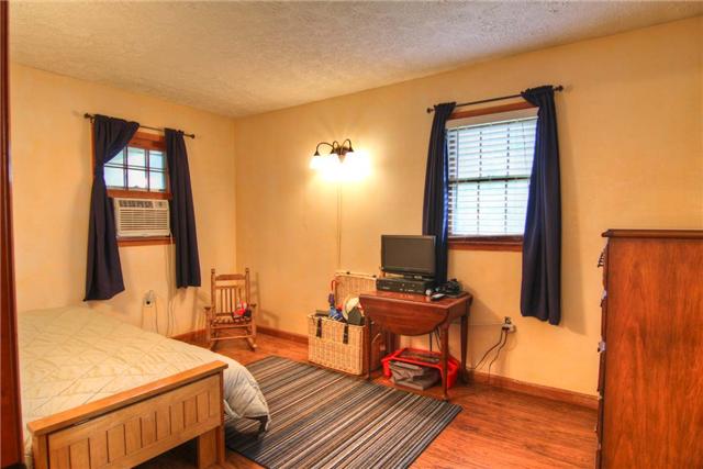 2904 West Trimble Road Milton, TN 37118 - Photo 8 of 11 Guest room is waiting for your personal touches! Warm and inviting.
