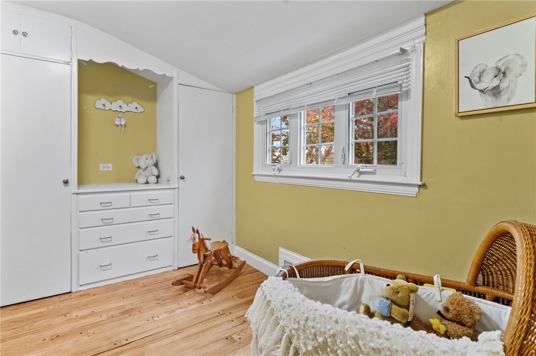 75 Applegate Road Cranston, RI 02920 - Photo 34 of 42