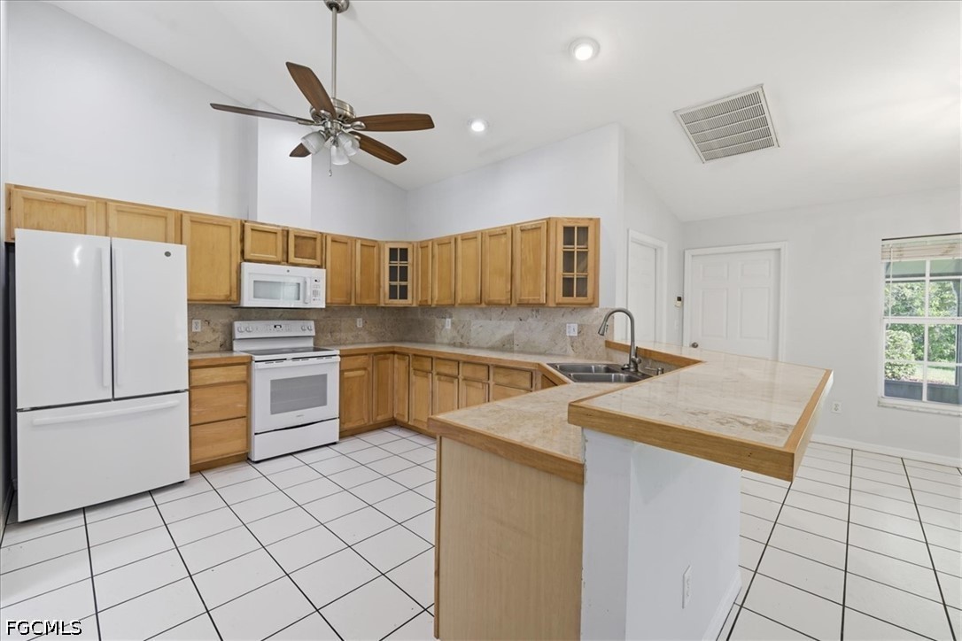4530 Springview Circle LaBelle, FL 33935 - Photo 16 of 46 Gallery Image 16