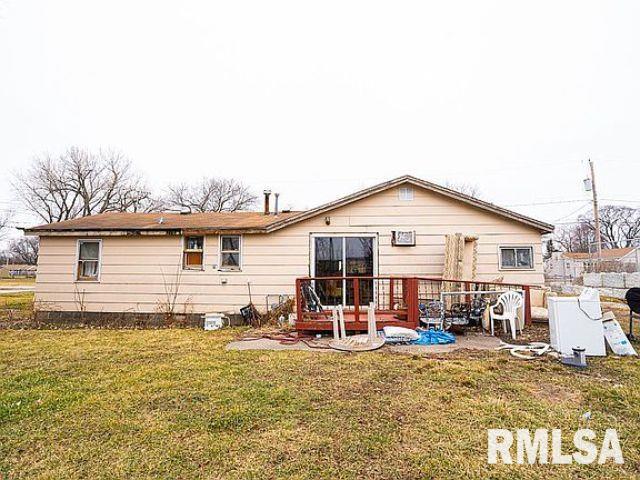 4122 15th Street Moline, IL 61265 - Photo 3 of 5 Gallery Image 3