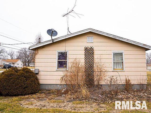 4122 15th Street Moline, IL 61265 - Photo 5 of 5 Gallery Image 5