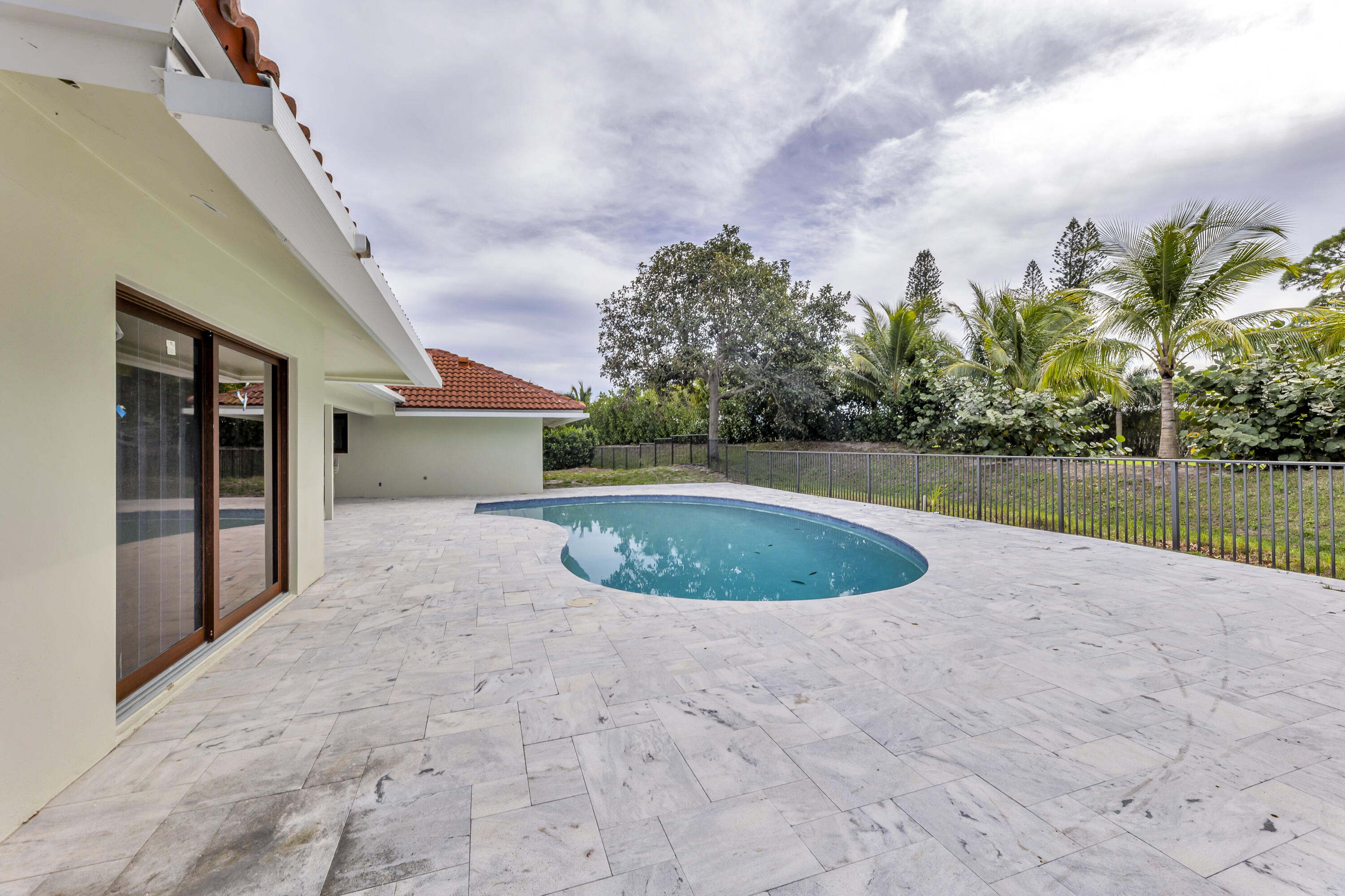 5924 Pinebrook Drive Boca Raton, FL 33433 - Photo 8 of 10 camargo (13)