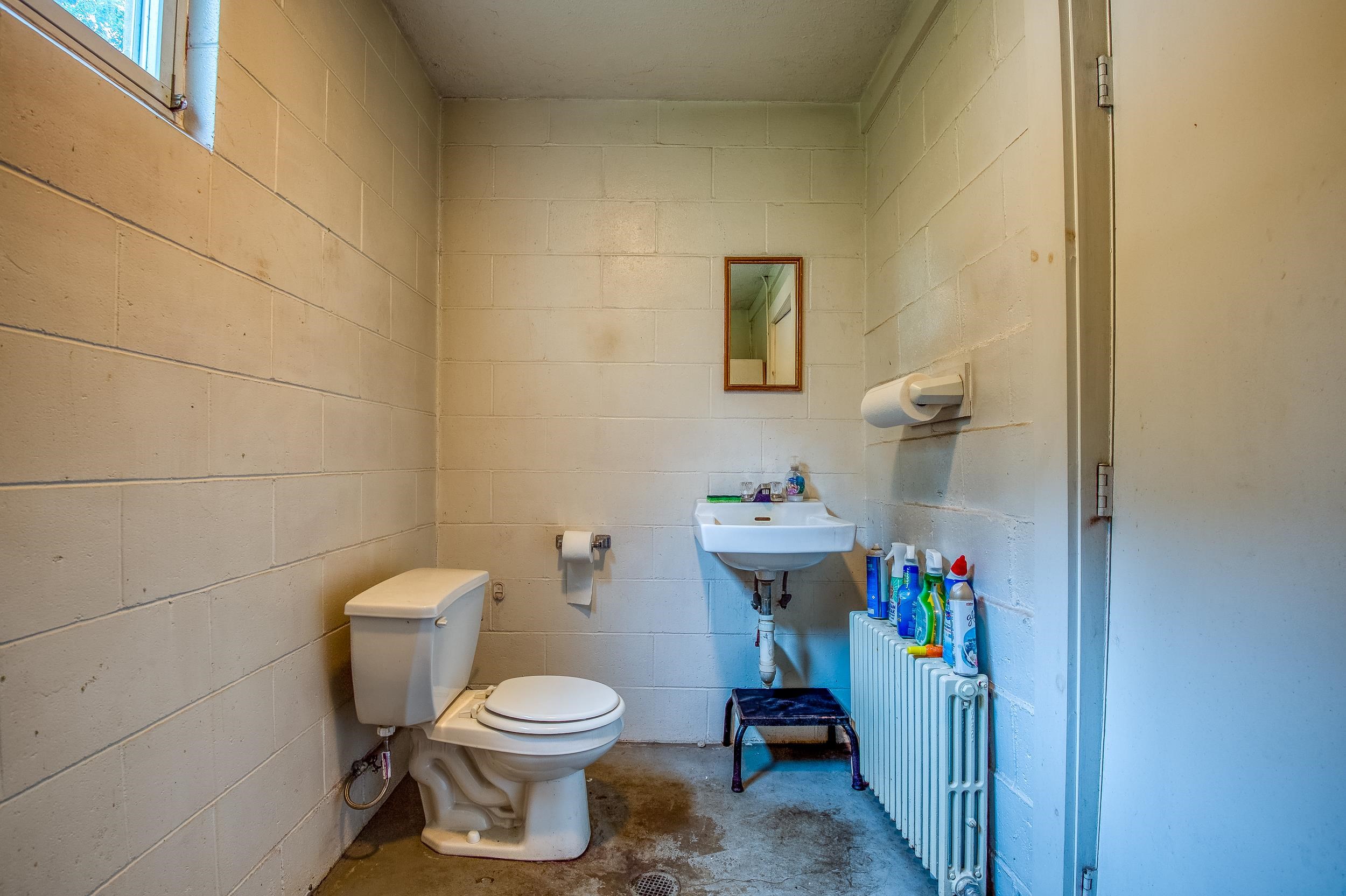 456 Ten Rod Road Farmington, NH 03835 - Photo 22 of 37