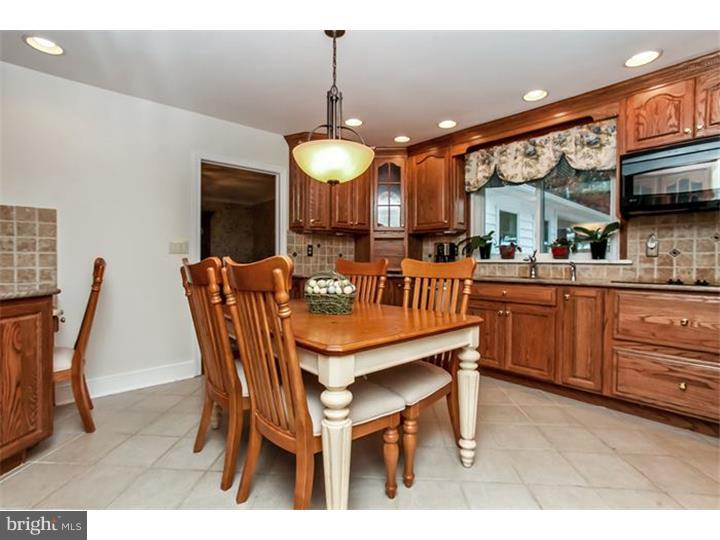 1013 Croton Road Wayne, PA 19087 - Photo 9 of 25 Kitchen