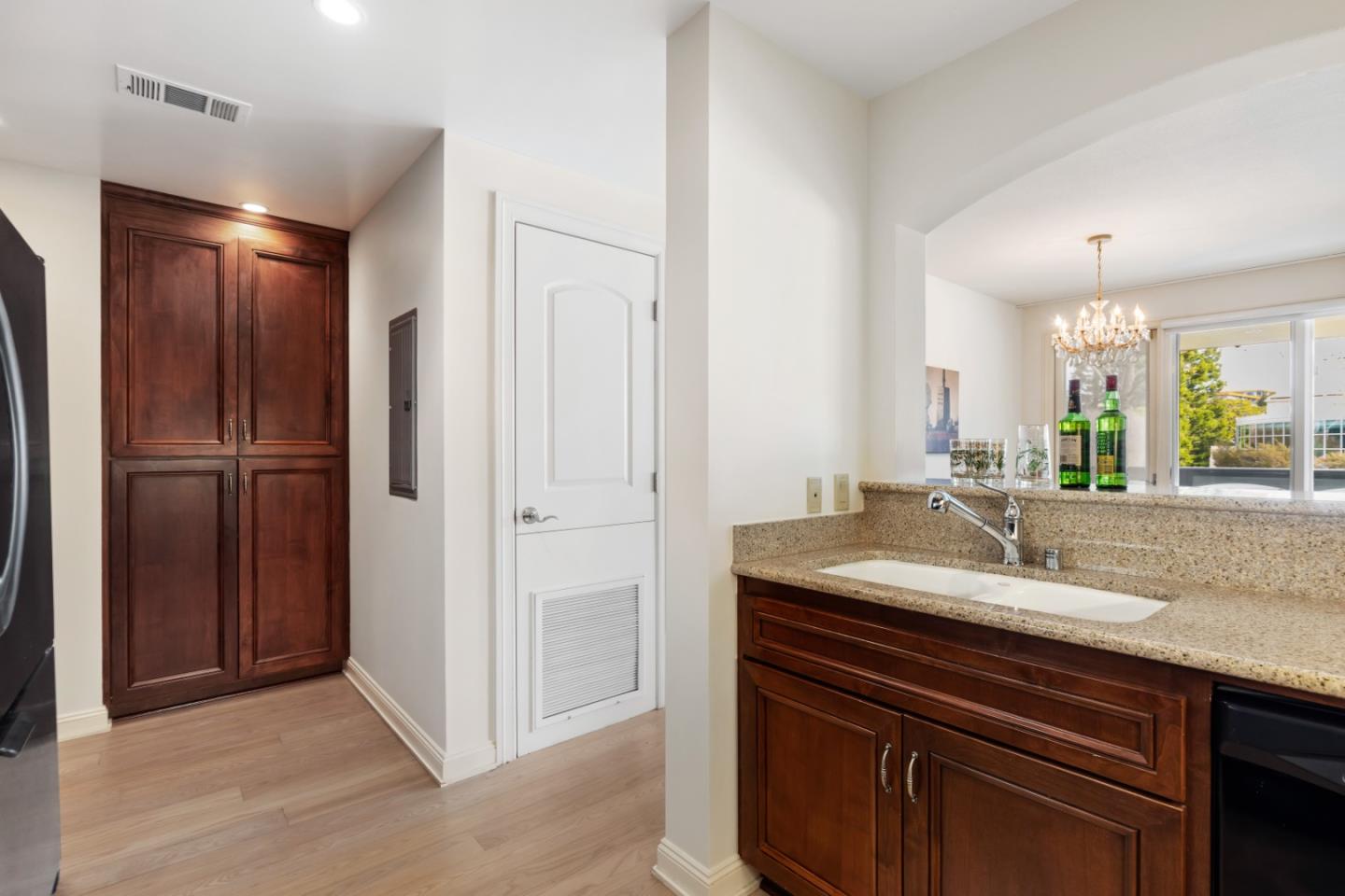 10 Crystal Springs Road, Unit 1202 San Mateo, CA 94402 - Photo 11 of 29