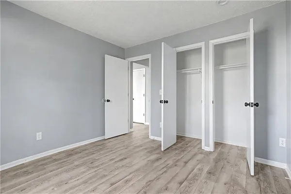 $240,000 | 8270 Perry Street, Overland Park, KS 66204