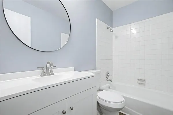 $240,000 | 8270 Perry Street, Overland Park, KS 66204