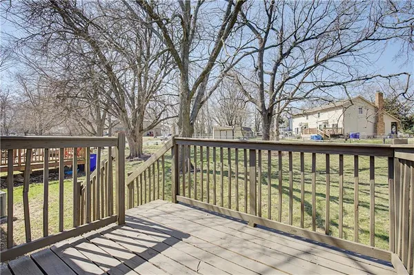 $240,000 | 8270 Perry Street, Overland Park, KS 66204