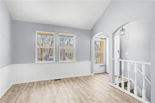 $240,000 | 8270 Perry Street, Overland Park, KS 66204