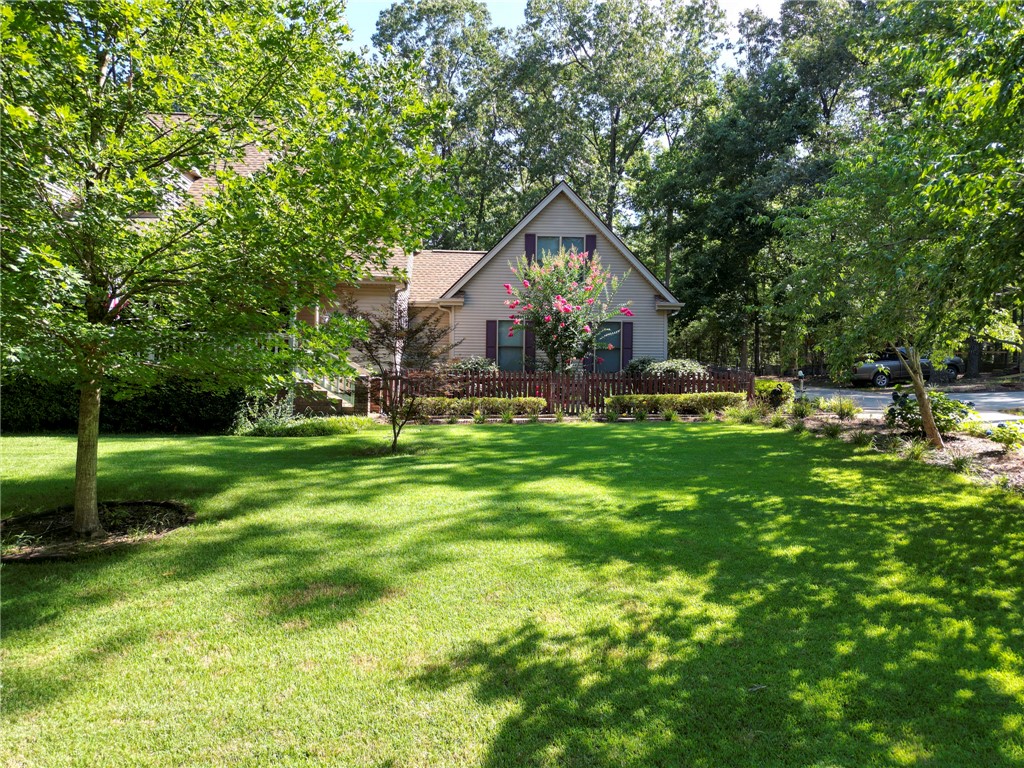 101 Hazelwood Way Walhalla, SC 29691 - Photo 3 of 31
