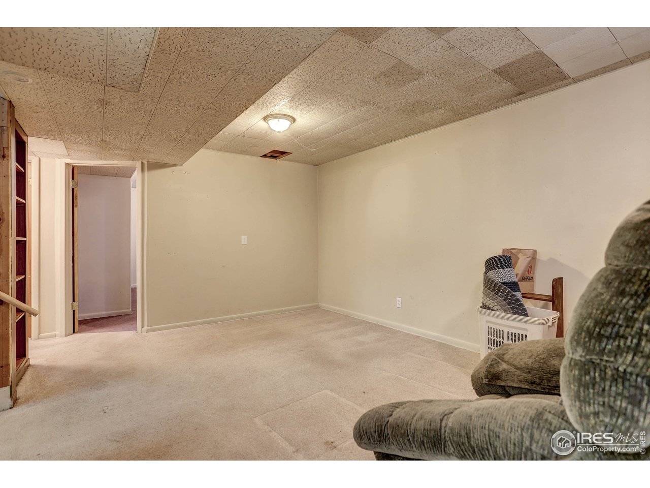 7100 Raritan Street Denver, CO 80221 - Photo 22 of 24 Family room