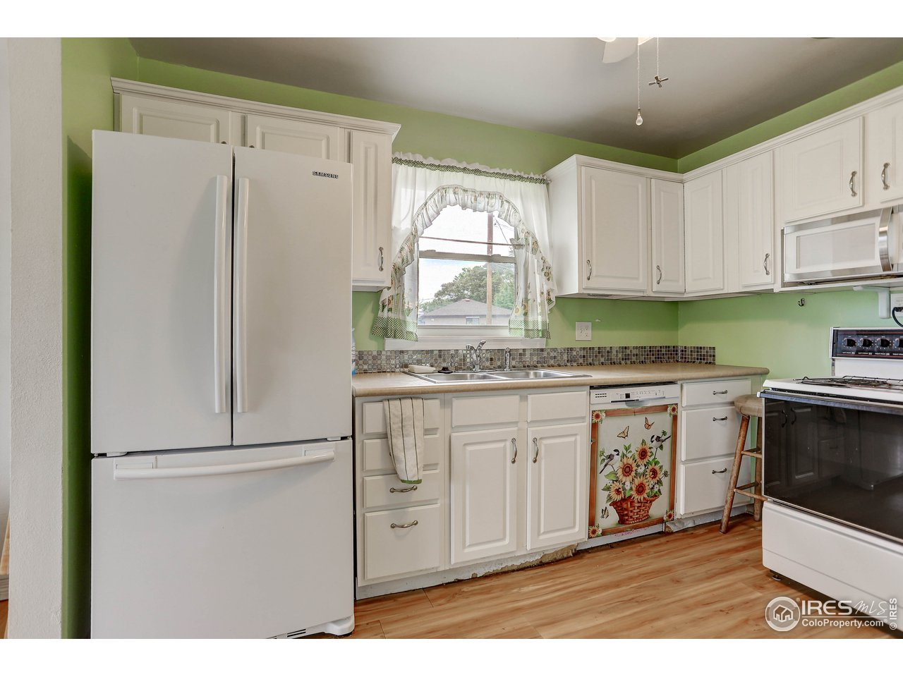 7100 Raritan Street Denver, CO 80221 - Photo 3 of 24 Gallery Image 3
