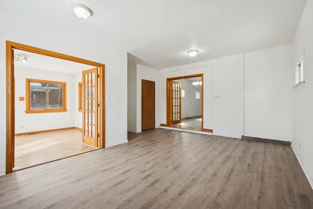 $4,300 | 2639 Prairie Avenue, Evanston, IL 60201