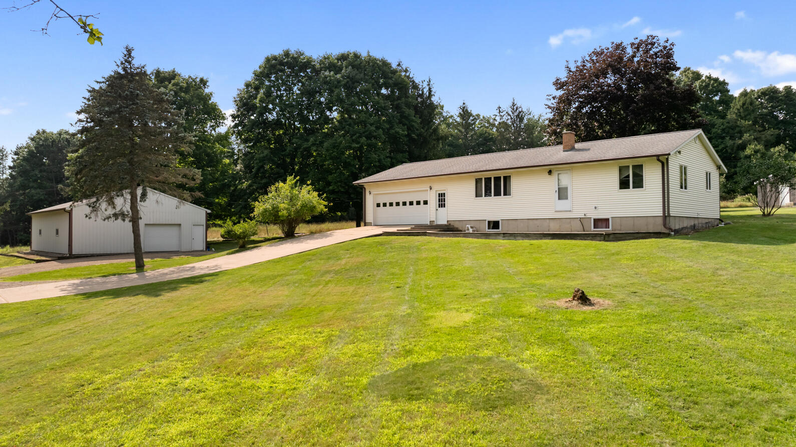 4475 North Sandstone Road Parma, MI 49269 - Photo 50 of 76 4475 N. Sandstone Rd Parma MI (Aerial) -