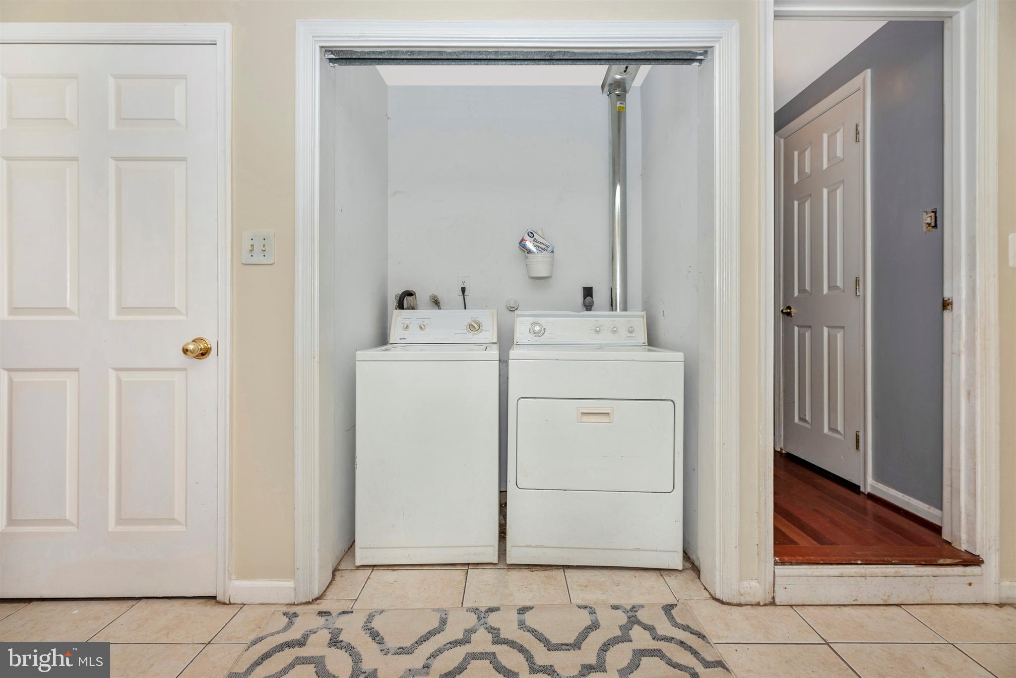 58 Victoria Square Frederick, MD 21702 - Photo 5 of 35 Washer and Dryer in Lower Level Family Room