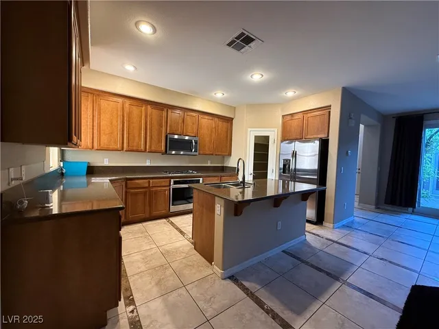 $2,295 | 11392 Belmont Lake Drive, Unit 103, Las Vegas, NV 89135