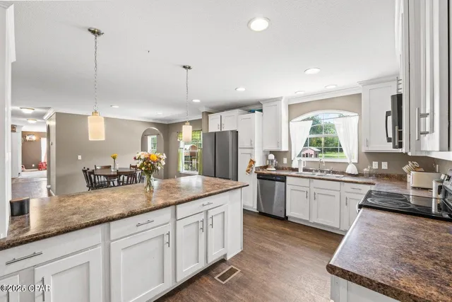 $170,000 | 7136 Providence Church Road, Grand Ridge, FL 32442