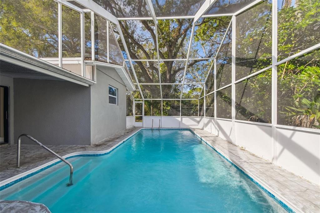 2042 Craft Lane Sarasota, FL 34239 - Photo 34 of 100