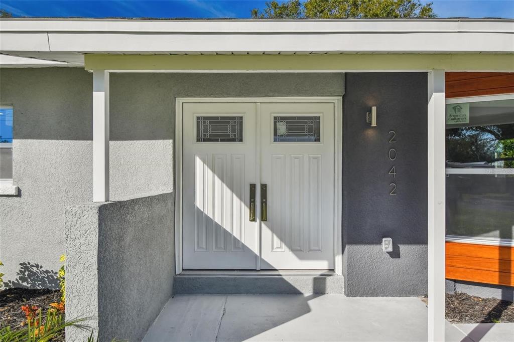 2042 Craft Lane Sarasota, FL 34239 - Photo 38 of 100