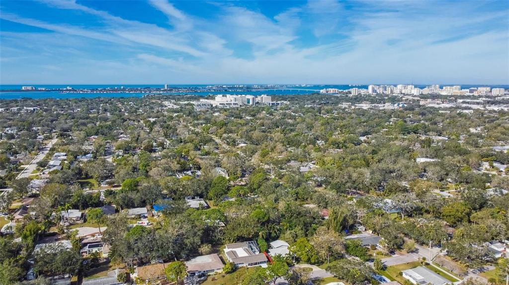 2042 Craft Lane Sarasota, FL 34239 - Photo 47 of 100