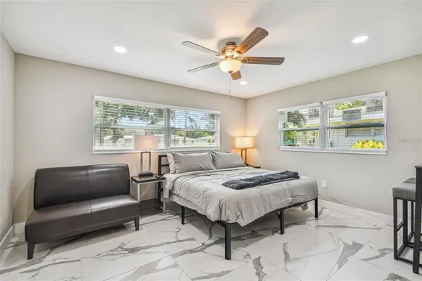 $6,800 | 2042 Craft Lane, Sarasota, FL 34239