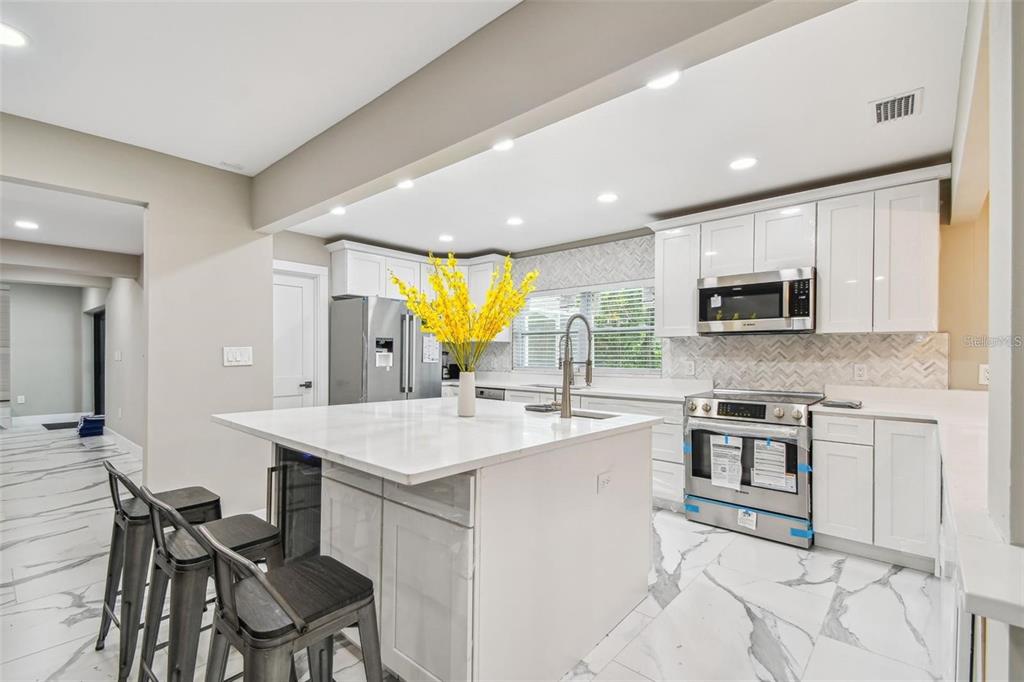 2042 Craft Lane Sarasota, FL 34239 - Photo 72 of 100