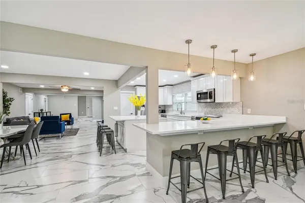 $6,800 | 2042 Craft Lane, Sarasota, FL 34239