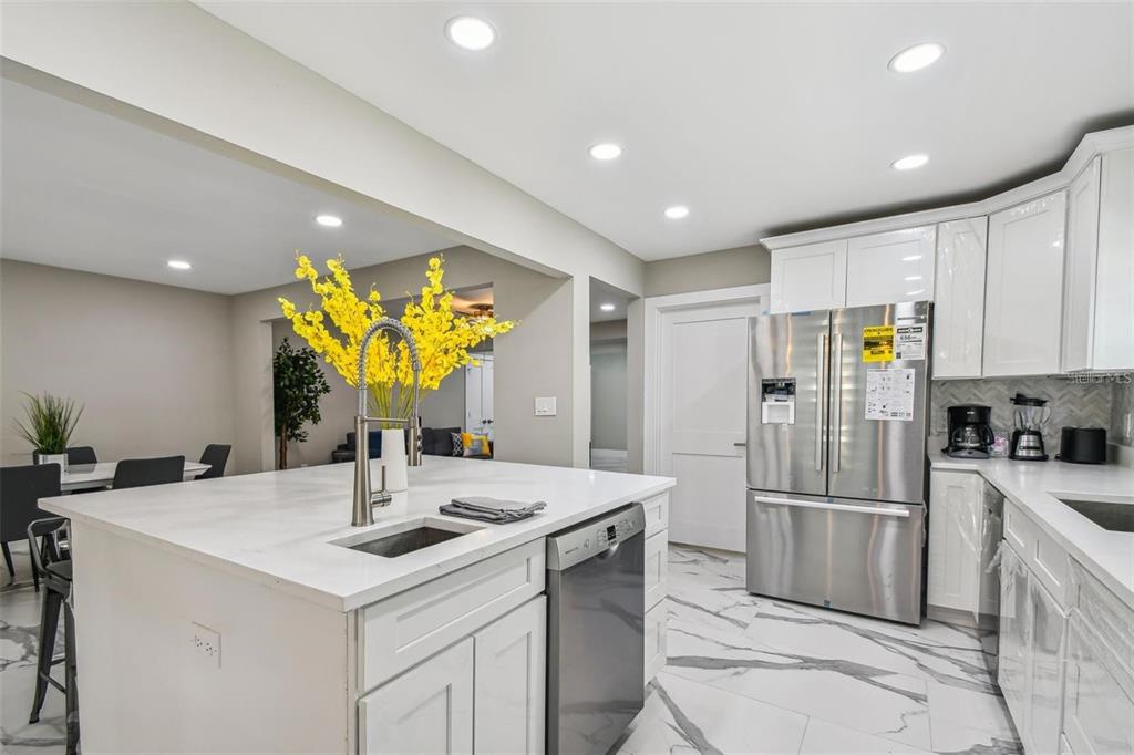 2042 Craft Lane Sarasota, FL 34239 - Photo 77 of 100