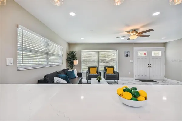 $6,800 | 2042 Craft Lane, Sarasota, FL 34239