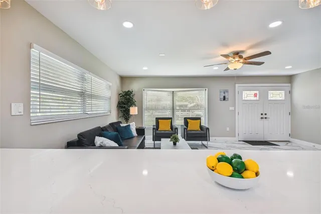 $6,800 | 2042 Craft Lane, Sarasota, FL 34239