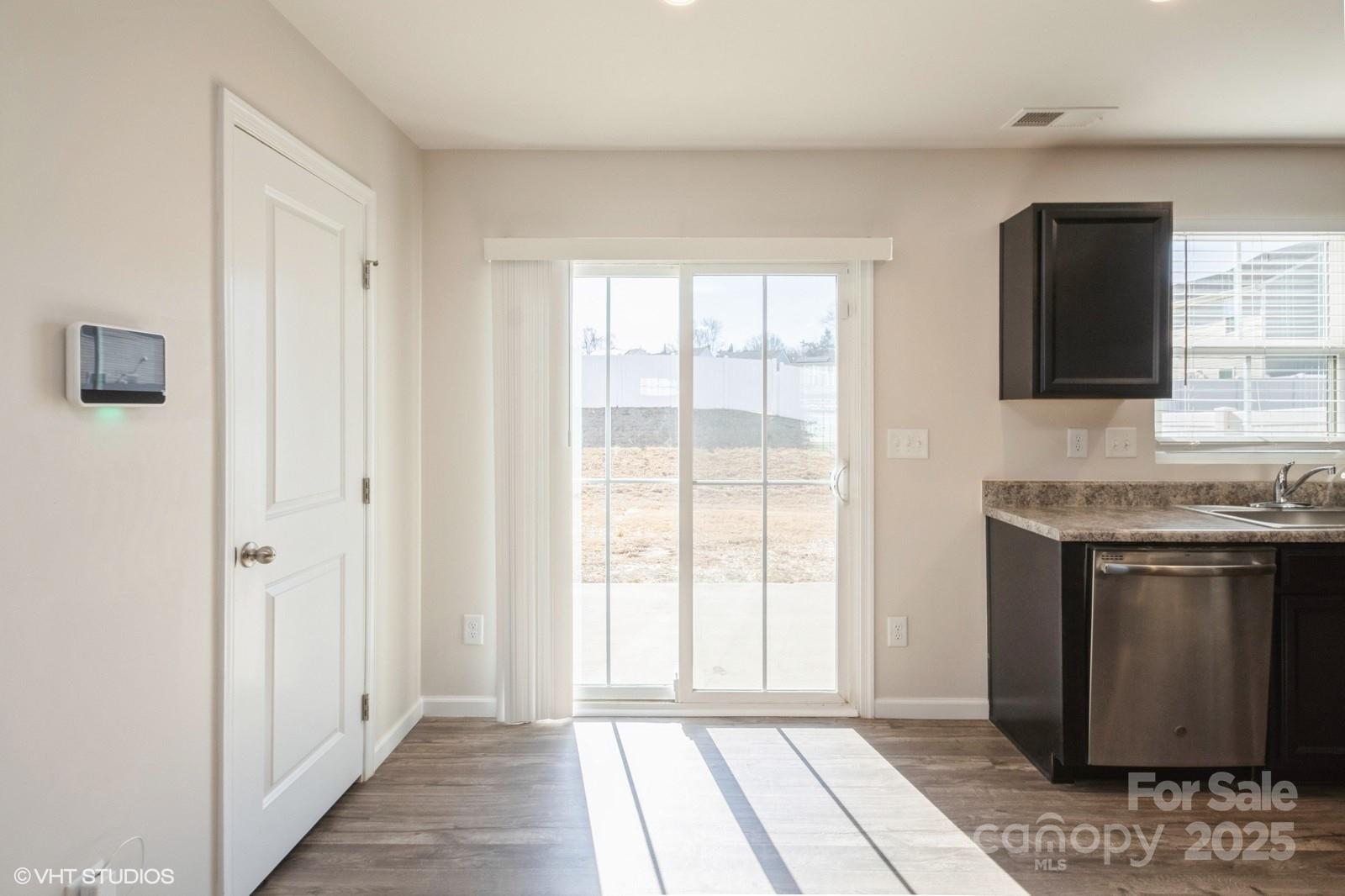 7418 Irwin Road Charlotte, NC 28215 - Photo 11 of 31 Gallery Image 11