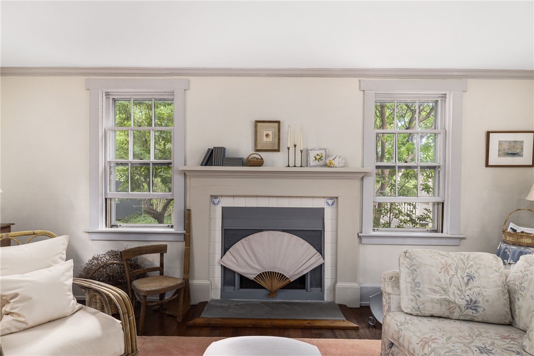 37 Continental Drive Middletown, RI 02842 - Photo 11 of 50