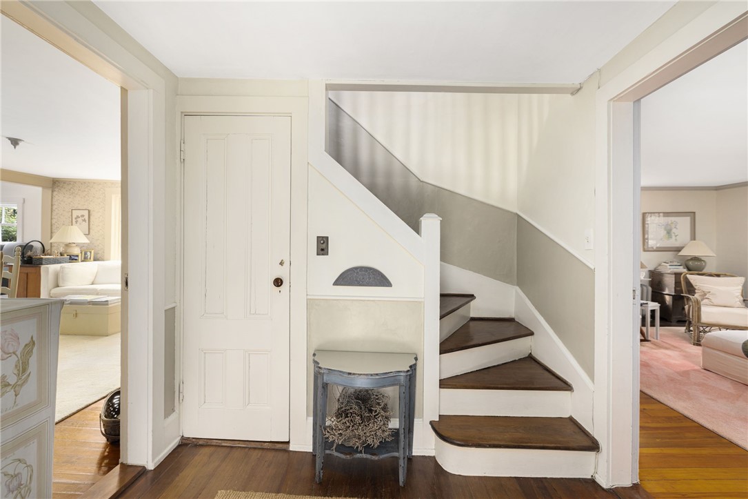 37 Continental Drive Middletown, RI 02842 - Photo 15 of 50