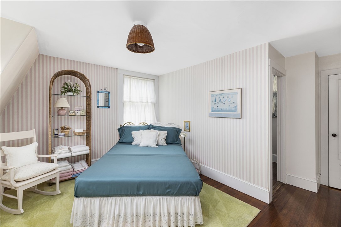 37 Continental Drive Middletown, RI 02842 - Photo 19 of 50 Bedroom